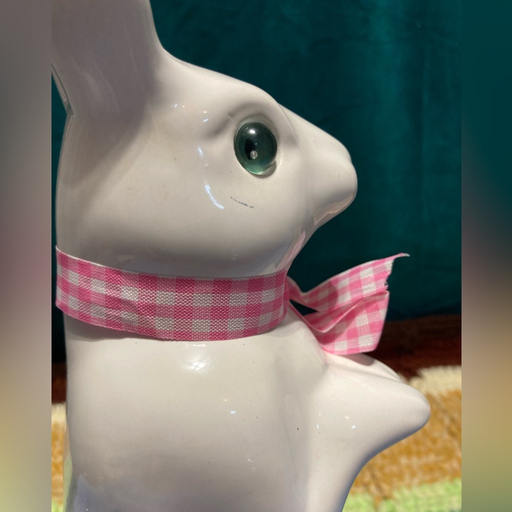 White Alert Easter Bunny Rabbit Portugal Ceramic Spring Decor - Picture 7 of 16